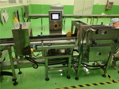 湖北武漢蜂蜜廠使用金屬檢測稱重一體機